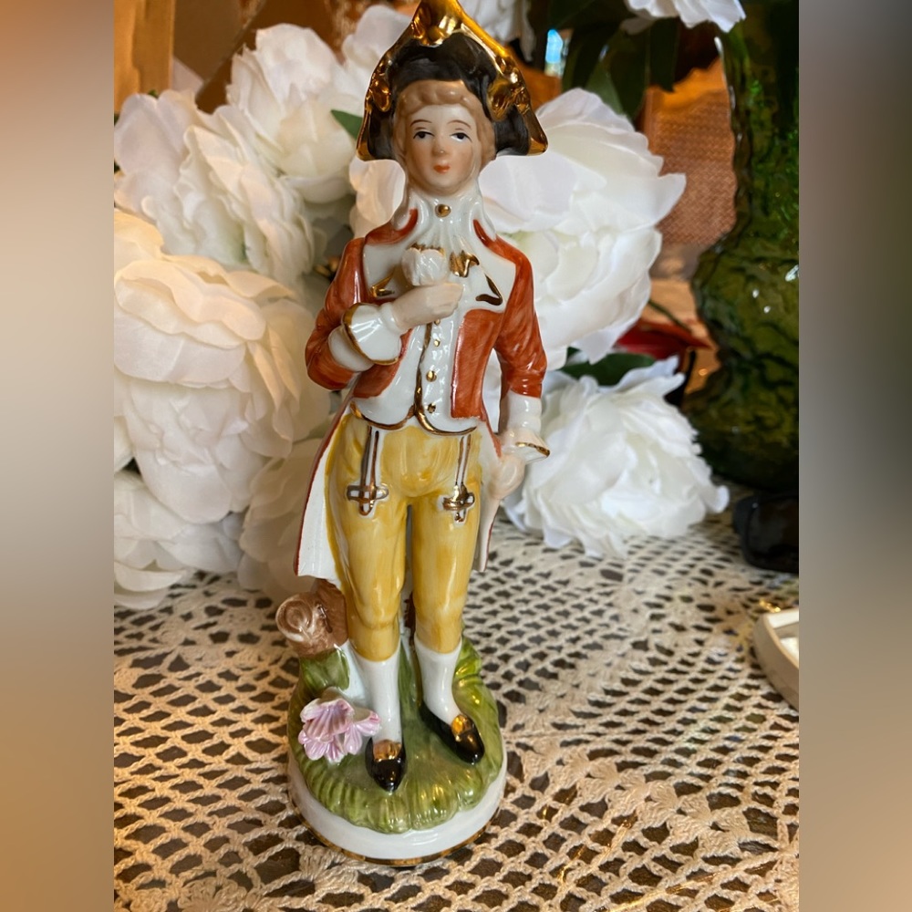 Vintage Figurine